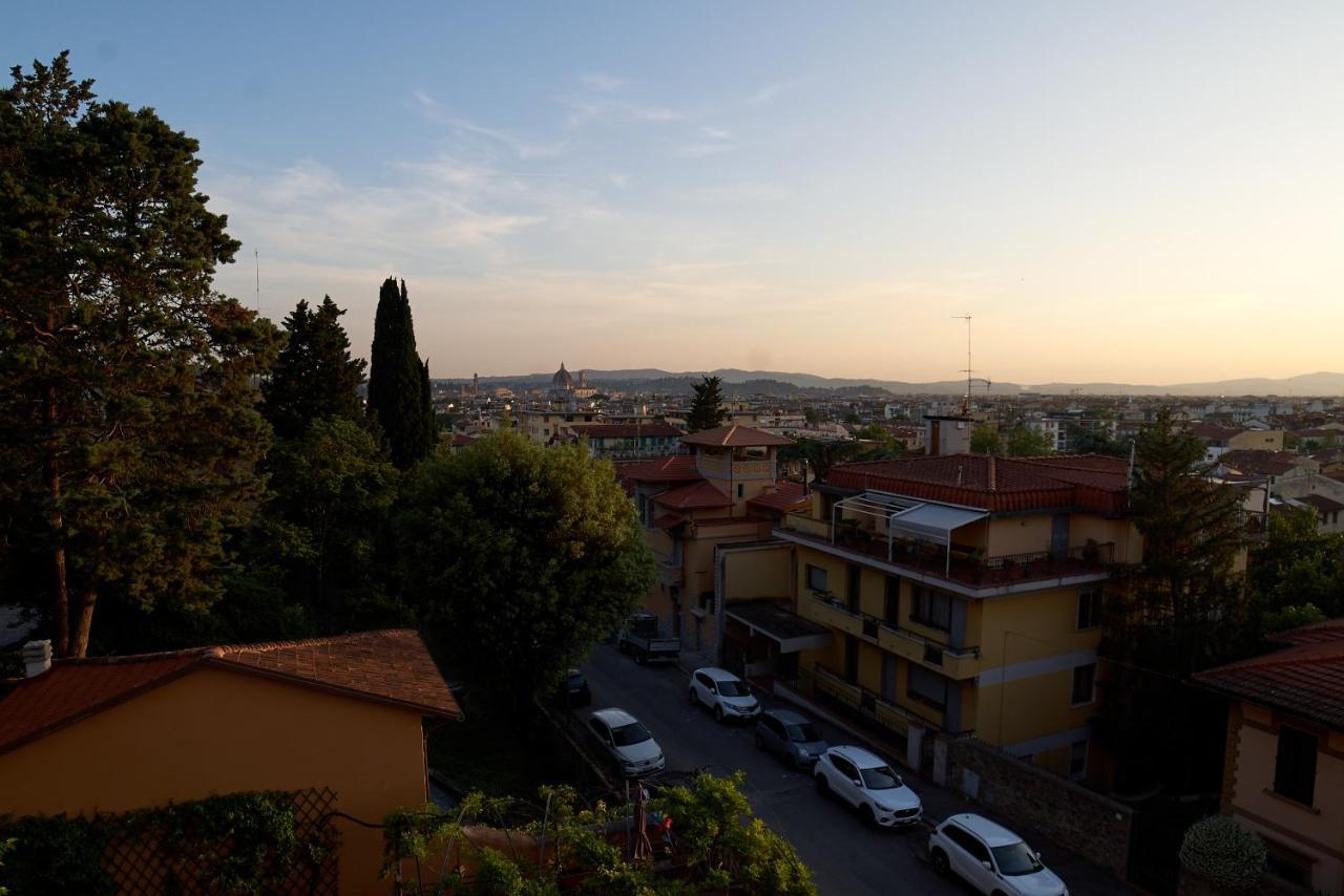 Chic Apt In Villa - Dolcevita Holiday Florence Luaran gambar